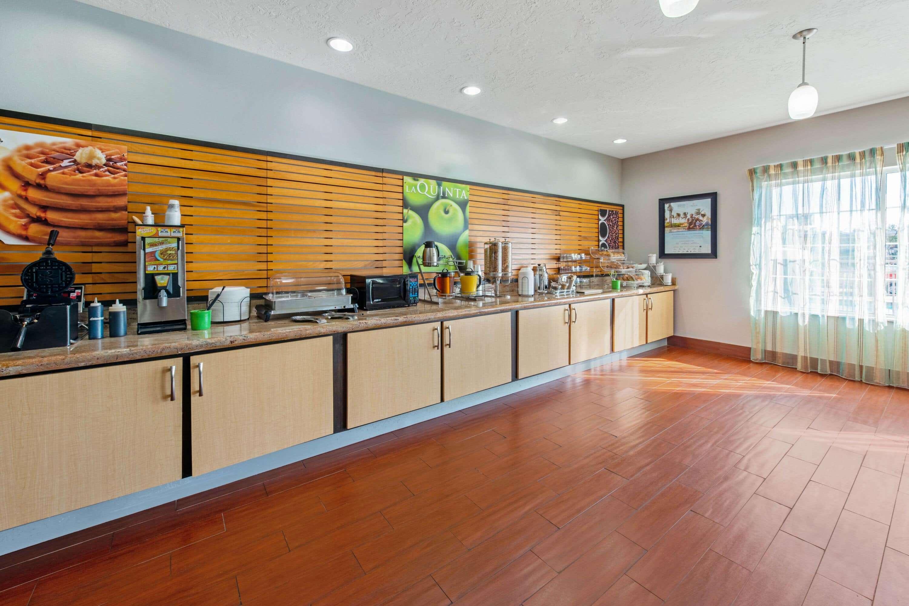 La Quinta By Wyndham Leesville Ft. Polk מראה חיצוני תמונה
